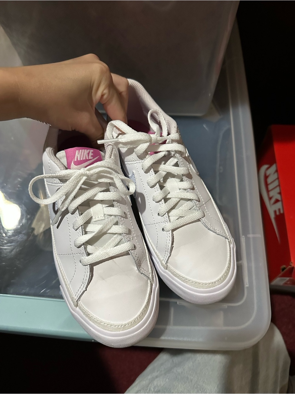 Nike Women’s White Sneakers with Pink Tongue Detail